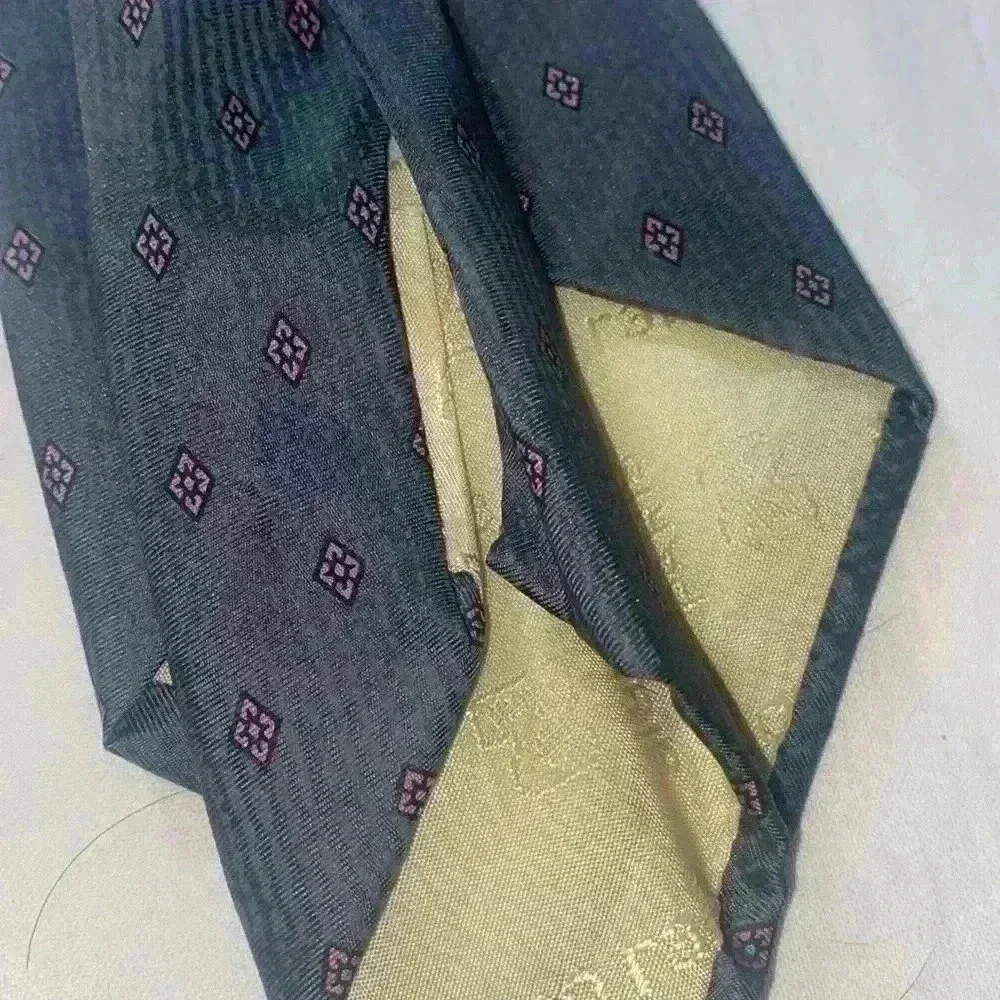 Vintage Paco Rabanne 100% silk tie